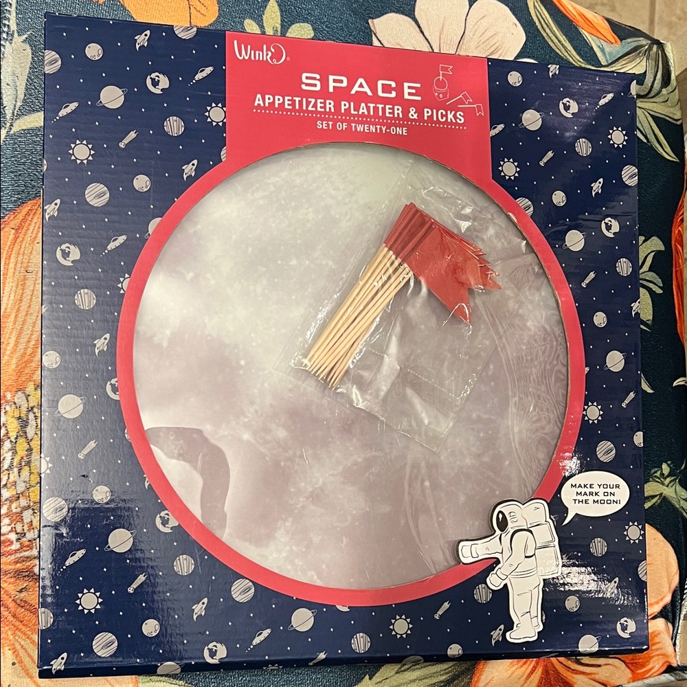 Brand new in box Wink Moon Appetizer Platter & Picks - Red flag picks, grey moon